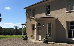 Gardener'S Cwtch, Llwynhelig Manor